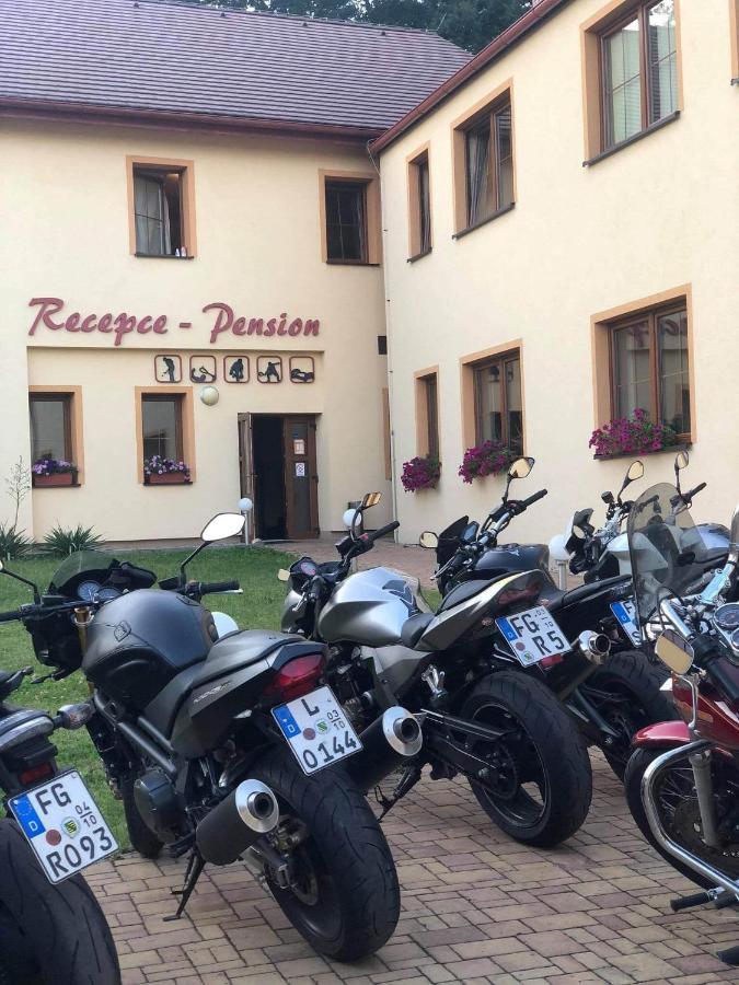 Sport - Relax Buky Hotel Františkovy Lázně Eksteriør billede