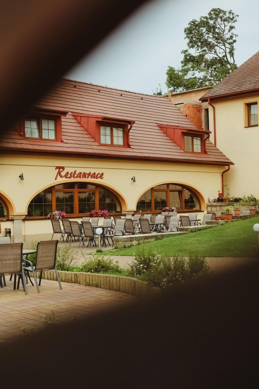 Sport - Relax Buky Hotel Františkovy Lázně Eksteriør billede